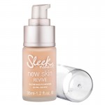 Flüssige Foundation New Skin Revive von Sleek